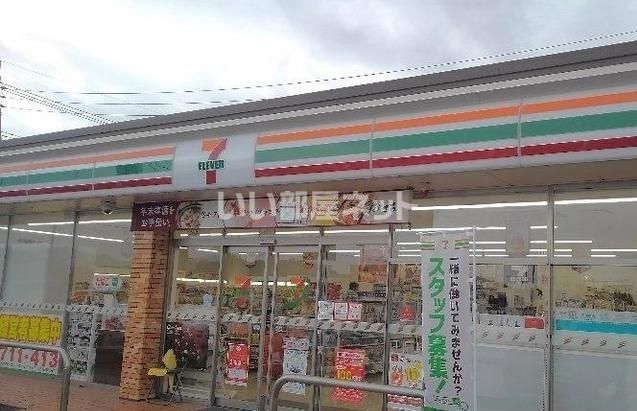 コンビニ　セブンイレブン 出雲斐川町出西店（コンビニ）まで518m