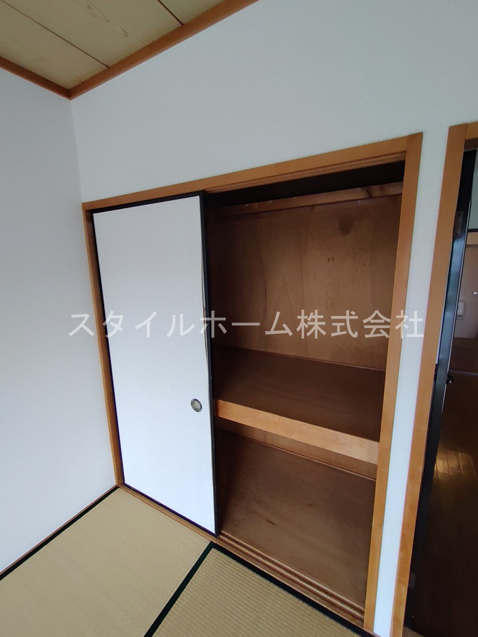収納　同建物内別部屋の写真です。