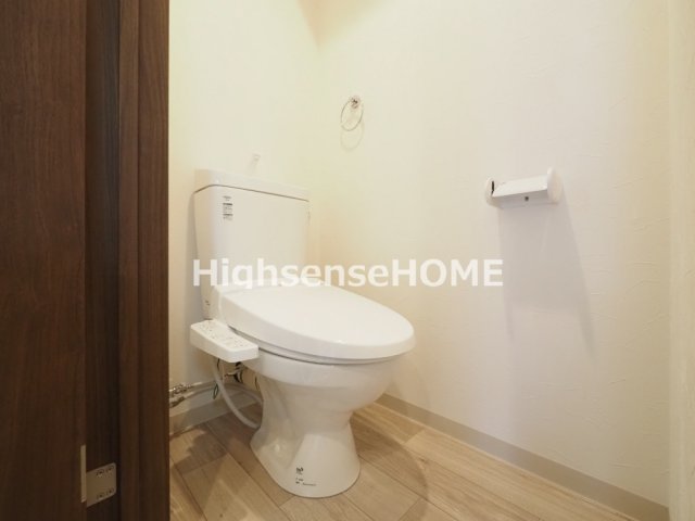 トイレ　清潔感のあるトイレです