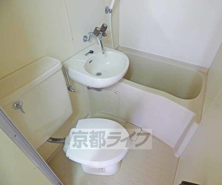 バス・シャワールーム　バスです。