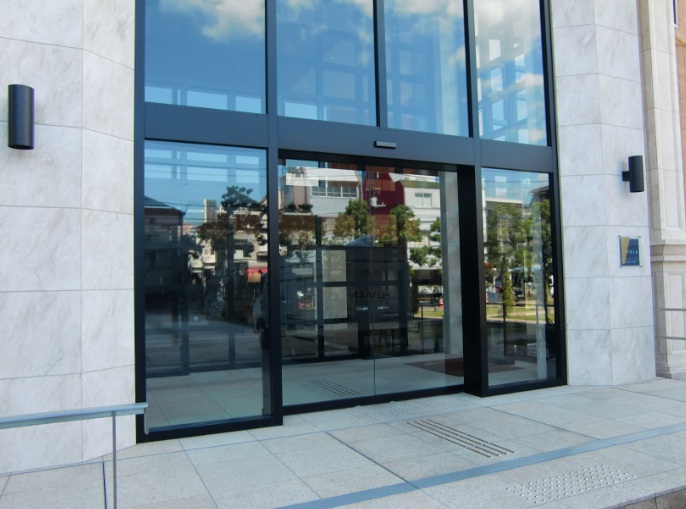 エントランス　エントランス