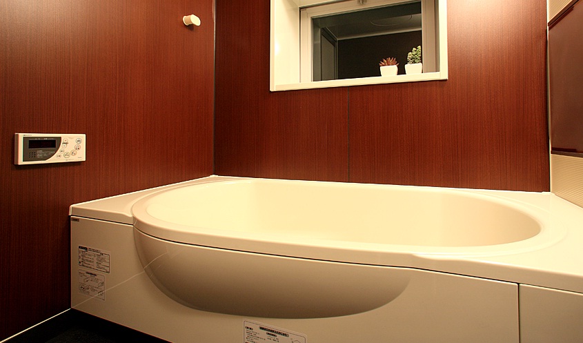 バス・シャワールーム　バスルーム