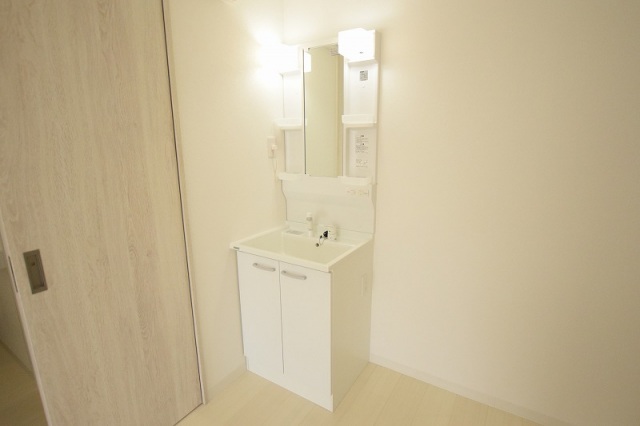 洗面設備　同型モデル