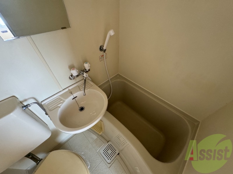 バス・シャワールーム