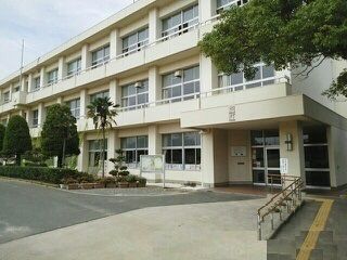 小学校　福江小学校（小学校）まで980m