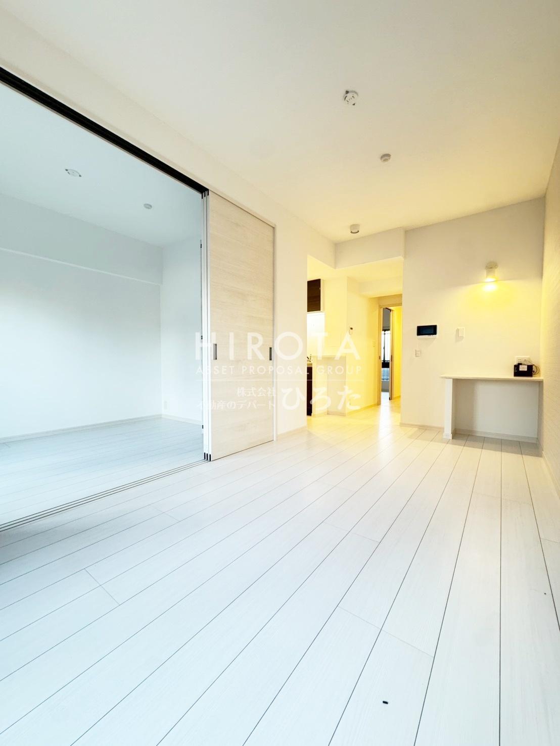 居室・リビング　※同タイプの別のお部屋の写真です。