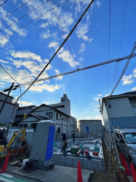 建物外観　外観（建築中）