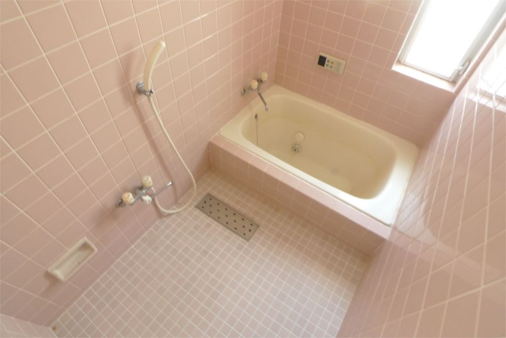 バス・シャワールーム　写真は別室