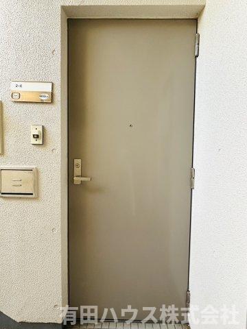 MGM NAKANOSHIMA B棟の玄関写真