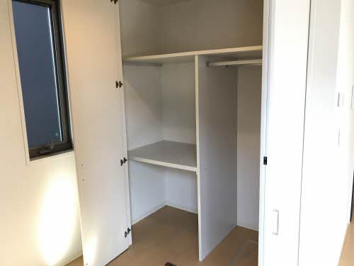 収納　（反転間取参考写真）