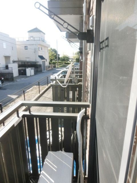 バルコニー　洗濯物も干せますね