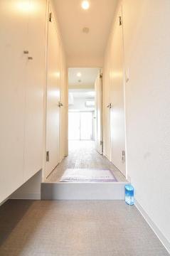玄関　玄関（イメージ）