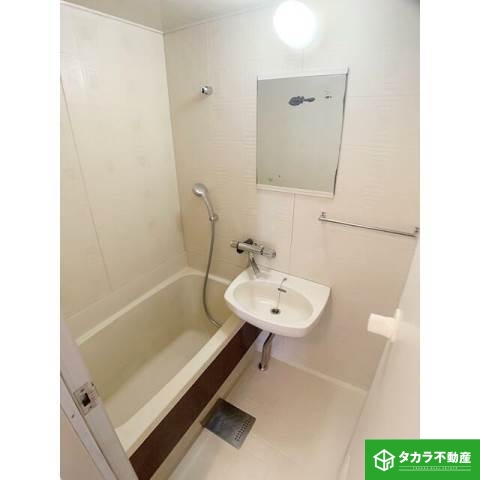 バス・シャワールーム　写真は３０１号