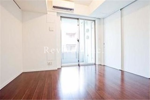 その他部屋・スペース　６．2畳の収納が豊富な寝室空間