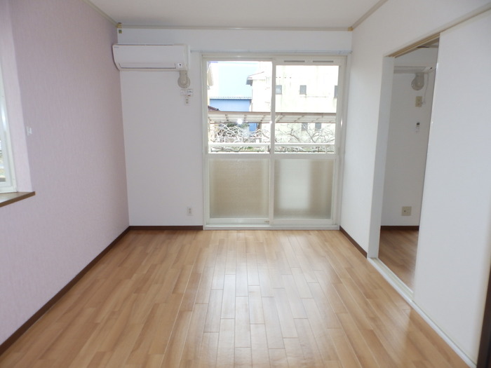 居室・リビング　居室・リビング