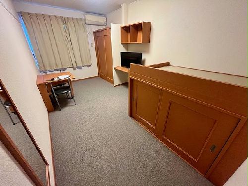 居室・リビング　設備・仕様は号室により異なる為、現状を優先いたします。