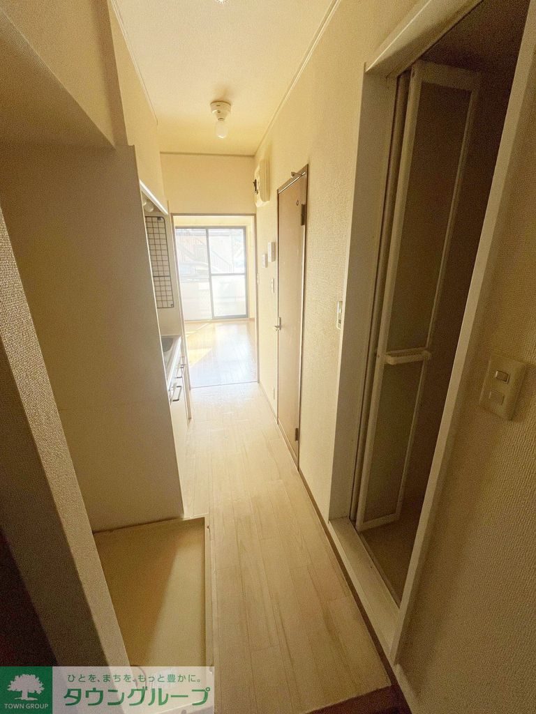 玄関　★お部屋探しは株式会社タウンハウジング東京まで★