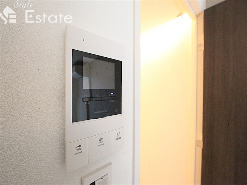 セキュリティ　モニター付きインターホン