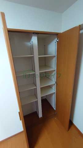 収納　日神デュオステージ池袋