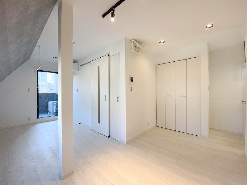 居室・リビング　同一施工会社参考写真