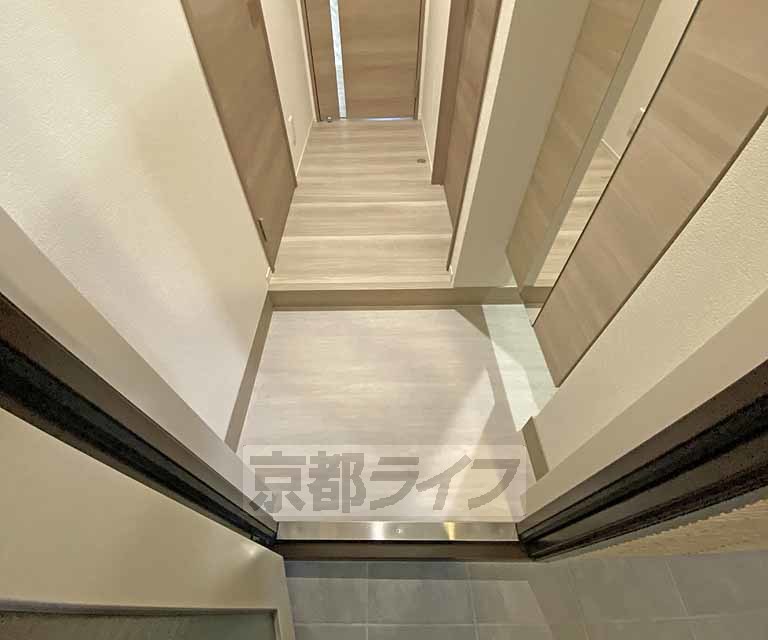 玄関　玄関です。