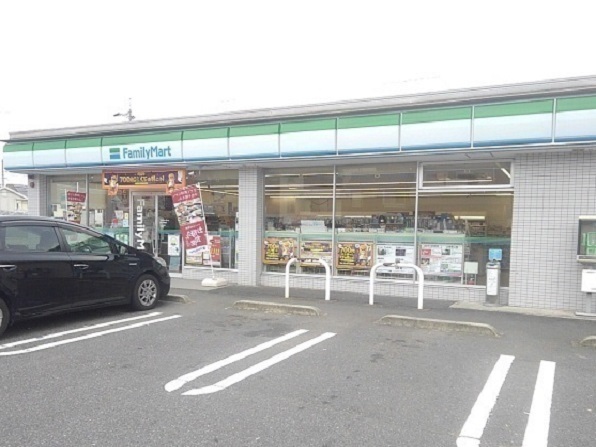 コンビニ　ファミリーマート岡山中央店（コンビニ）まで150m