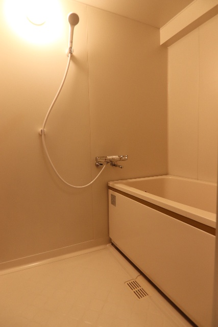 バス・シャワールーム　別室の参考写真です。※現況優先