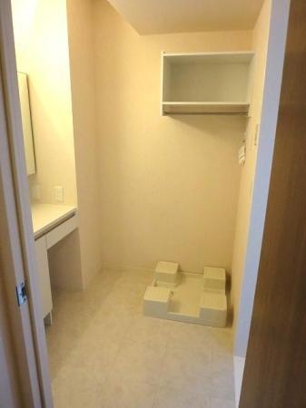 その他　室内洗濯機置場