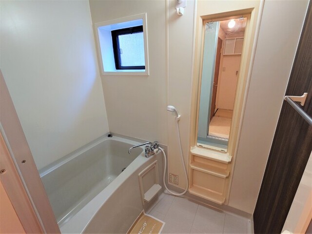 バス・シャワールーム　浴室