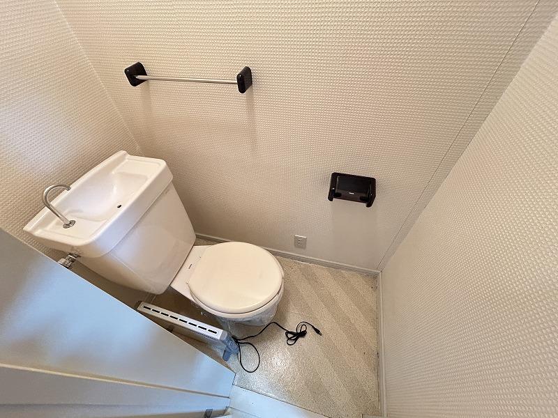 トイレ　トイレ