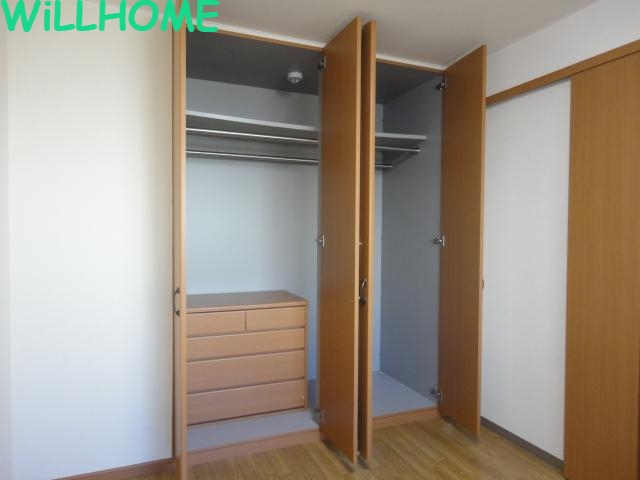 収納　クローゼット