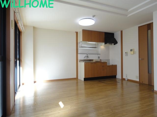 居室・リビング　リビング