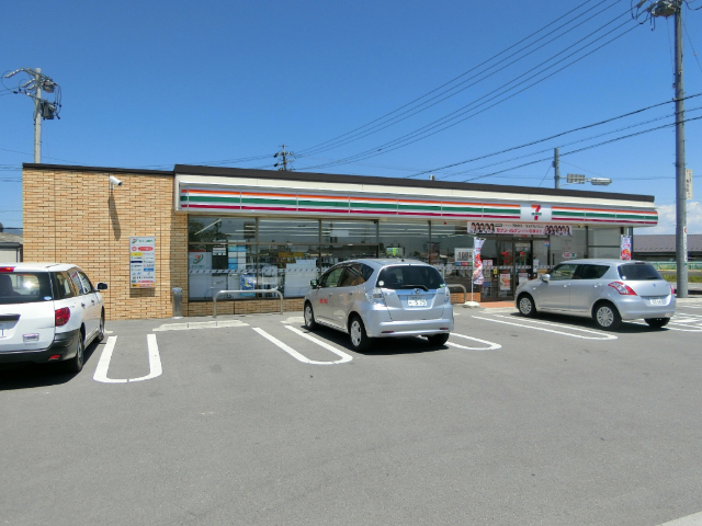 コンビニ　セブンイレブン大垣赤坂町店（コンビニ）まで989m
