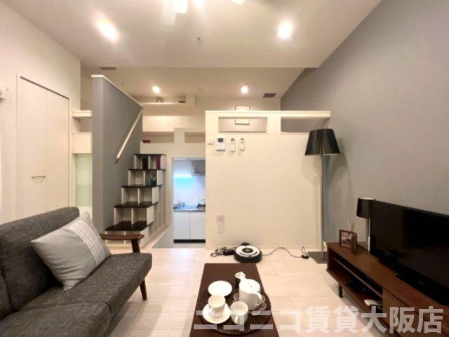 居室・リビング　モデルルームのため、現況優先いたします