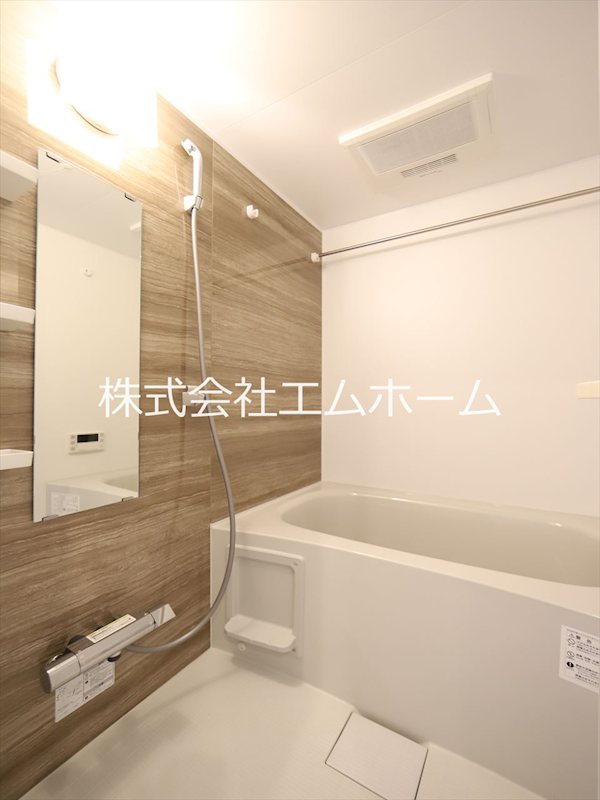 バス・シャワールーム　追い焚き　浴室暖房乾燥機付