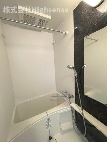 バス・シャワールーム　お風呂で日々の疲れを落としましょう