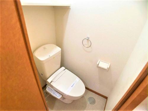 トイレ　設備・仕様は号室により異なる為、現状を優先する。