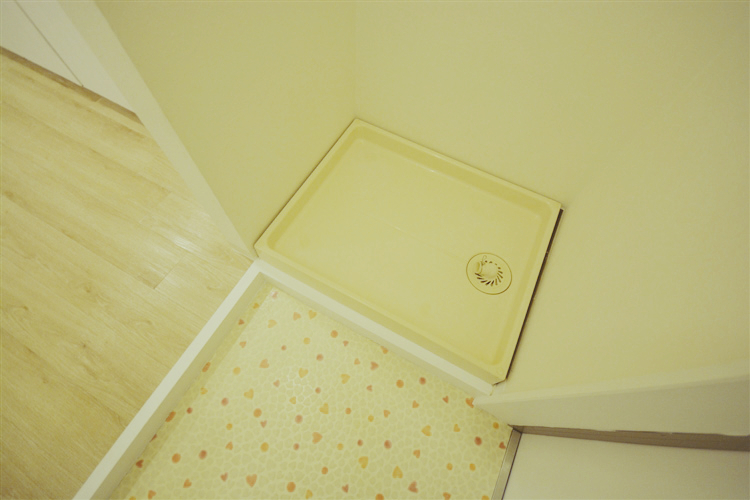 洗面設備　洗濯機置き場