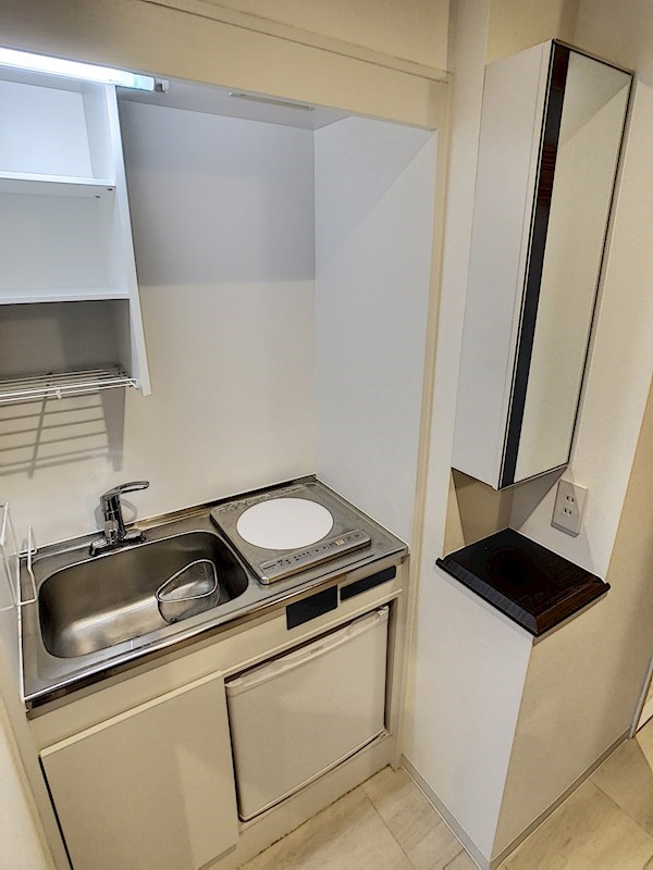 キッチン　ミニ冷蔵庫付き♪