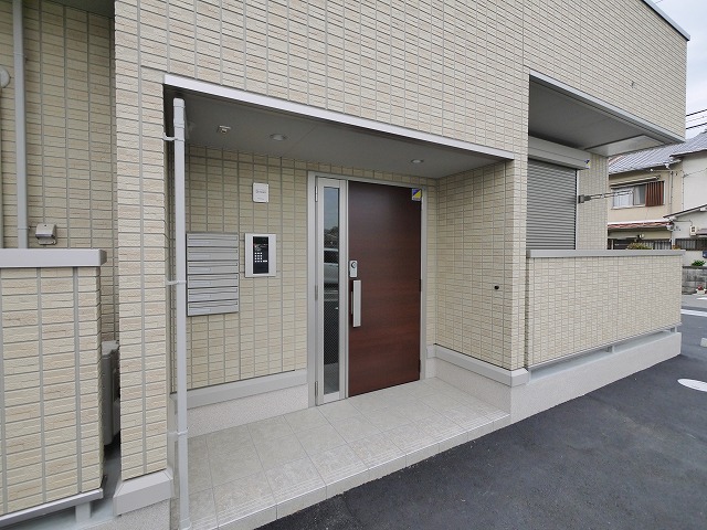 エントランス　毎日通るエントランスはこのようになっています