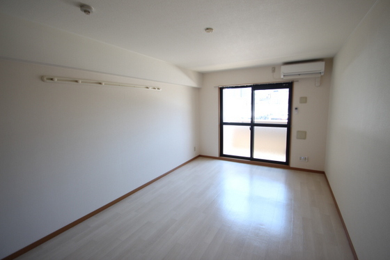 居室・リビング　他号室のお写真です