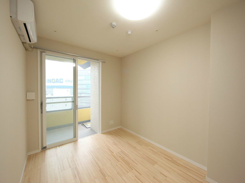 その他部屋・スペース　洋室7.1帖　エアコン付　バルコニー