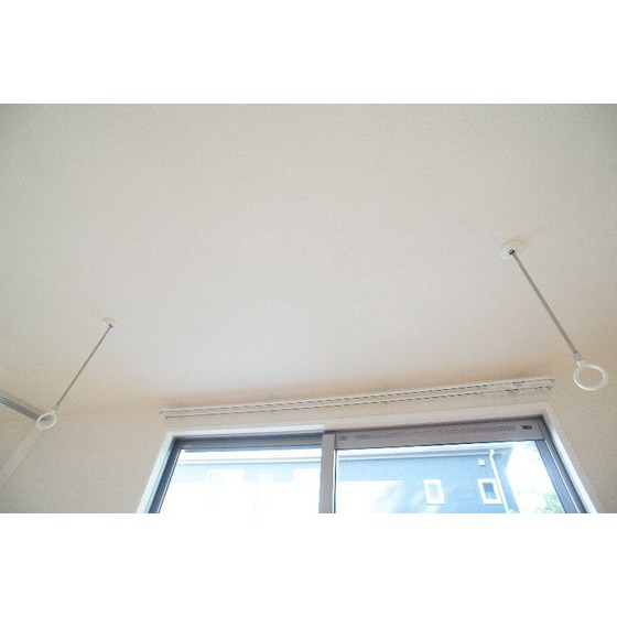 その他設備　室内物干し