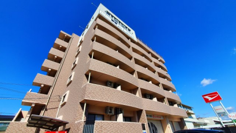 建物外観　2022年2月撮影