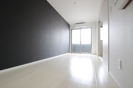 居室・リビング　※別部屋の写真です