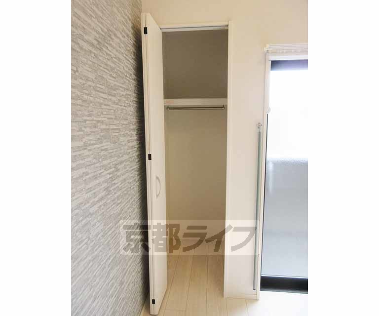 収納　各スペースに収納付いております・