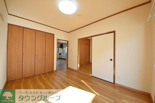 その他部屋・スペース　★とても日当たりのいい6帖の洋室です★