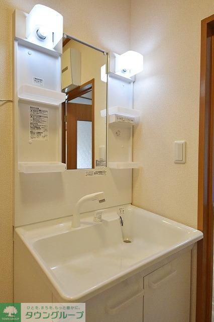 洗面設備　★忙しい朝に便利な独立洗面台です★
