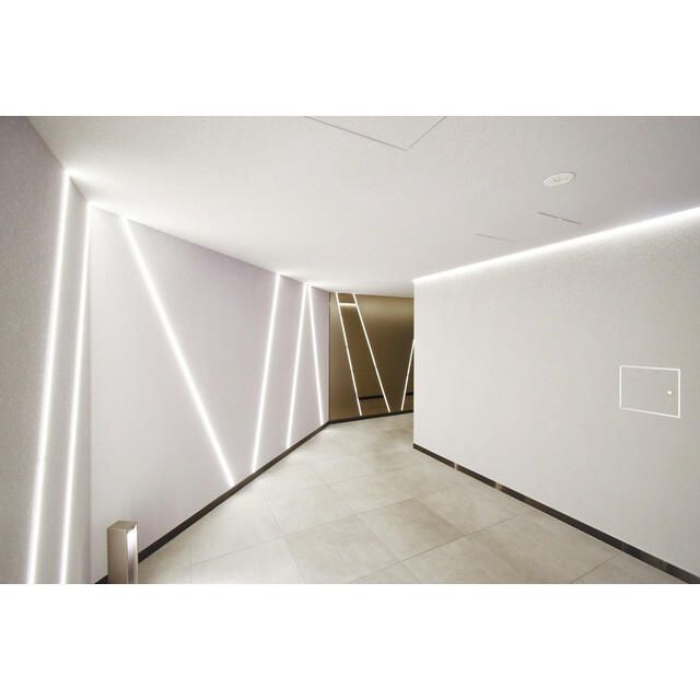 ロビー　落ち着いたロビーです