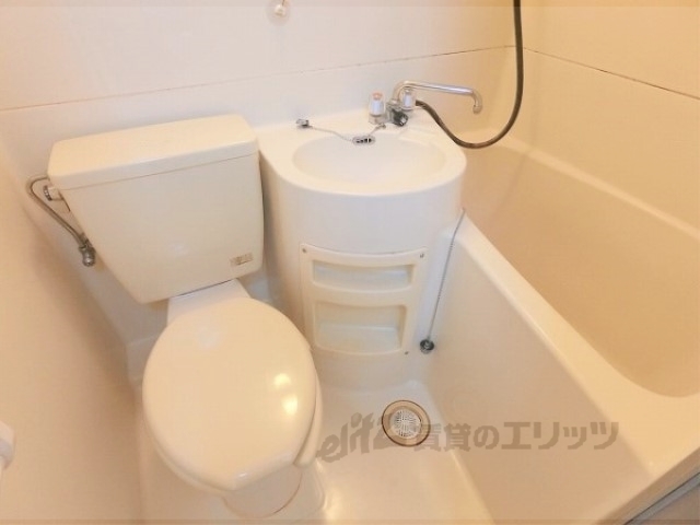 バス・シャワールーム　ユニットバス